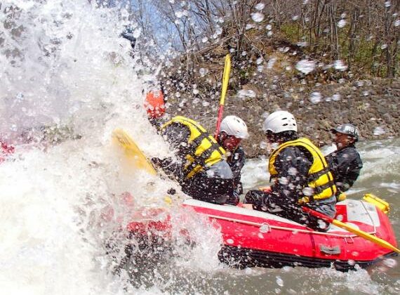 Niseko Shiribetsu River Rafting! Comes with photo CD