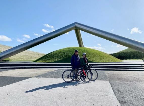 Private cycling tour of Moerenuma and Noguchi artwork in Sapporo!