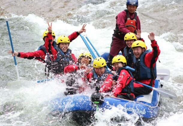Niseko rafting- whitewater spring rafting!