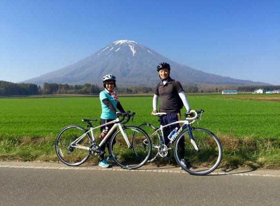 Private 1-day road bike tour to enjoy the scenery of Niseko- Sapporo transfer included