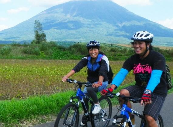 Cyling in Niseko