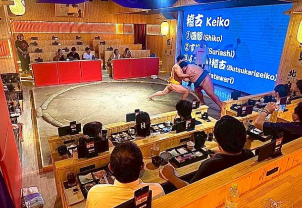 Sapporo Sumo Club- A dinner show with sumo entertainment!
